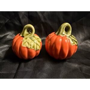 Fall Pumpkin Salt and Pepper Shakers 3” Halloween Thanksgiving
